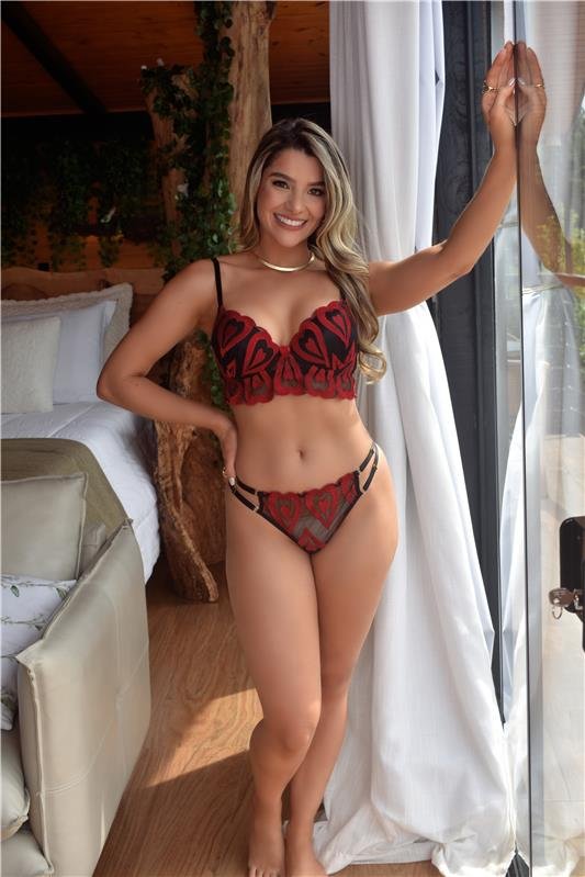 CONJUNTO TULE BORDADO CORAÇÃO SUTIÃ ALONGADO E CALCINHA RENDA****NÃO ACOMPANHA ROBE****